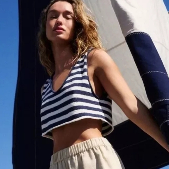 FP Beach Bailey Crop Tank Top - Picture 1 of 4